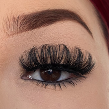 Load image into Gallery viewer, Flirtatious